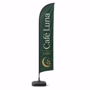Mockup de bandera de pluma o vela para catálogo de productos de impresión.