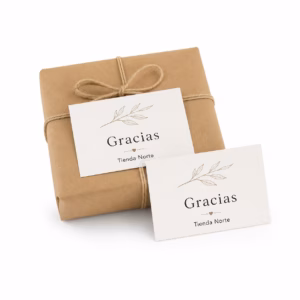 Mockup de tarjetas de agradecimiento para catálogo de productos de impresión.